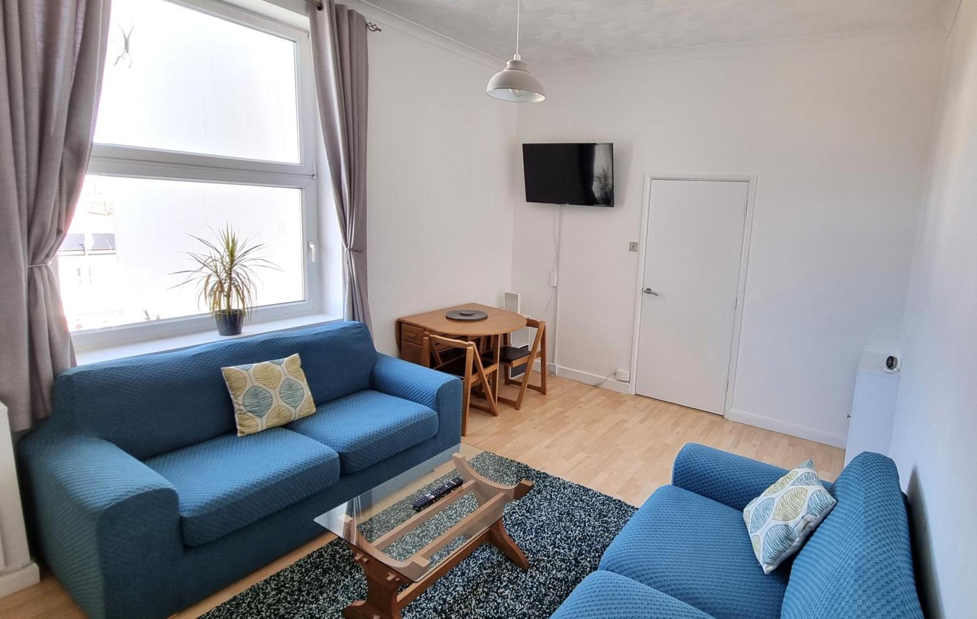 Southsea Escape - Coastal Holiday Apartment - 2 Double Bedrooms Portsmouth Exterior photo